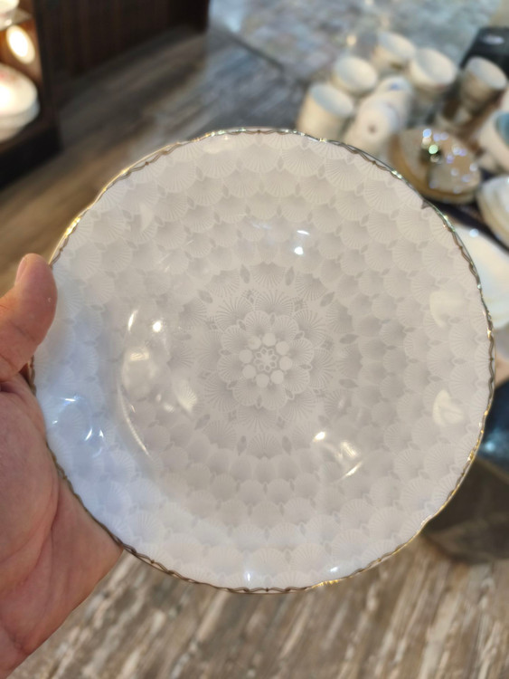 سرویس قابلمه رزتی طرح نیلوفری